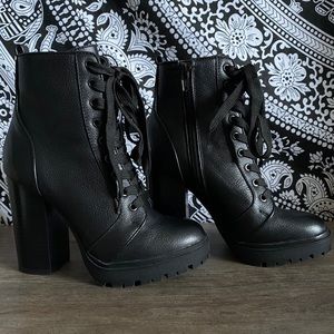 Steve Madden Laurie Black Leather Combat Boots